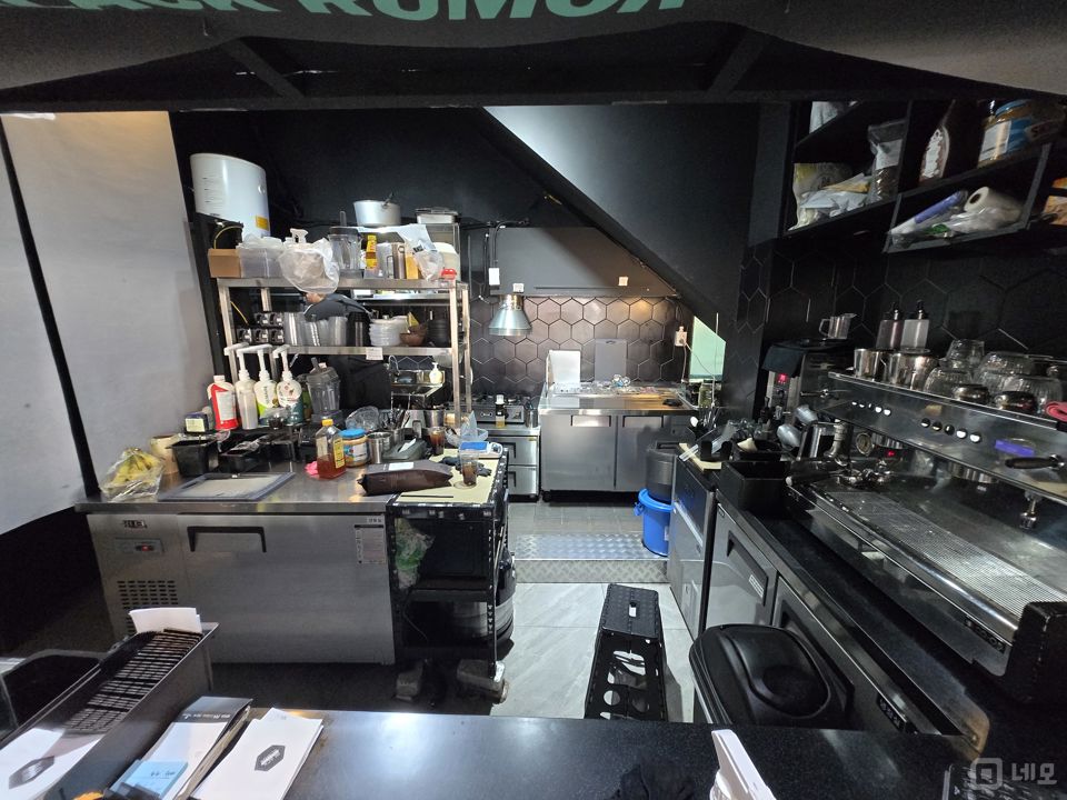 상수역 도보 4분 별도의 테라스 10평 있는 1층 음식점 매물의 6번째 사진