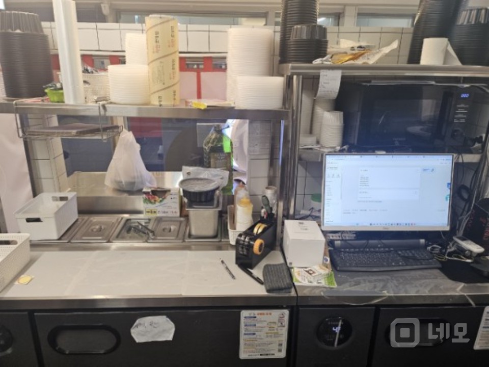 공릉동 숲길 메인자리 1층입니다 매물의 2번째 사진