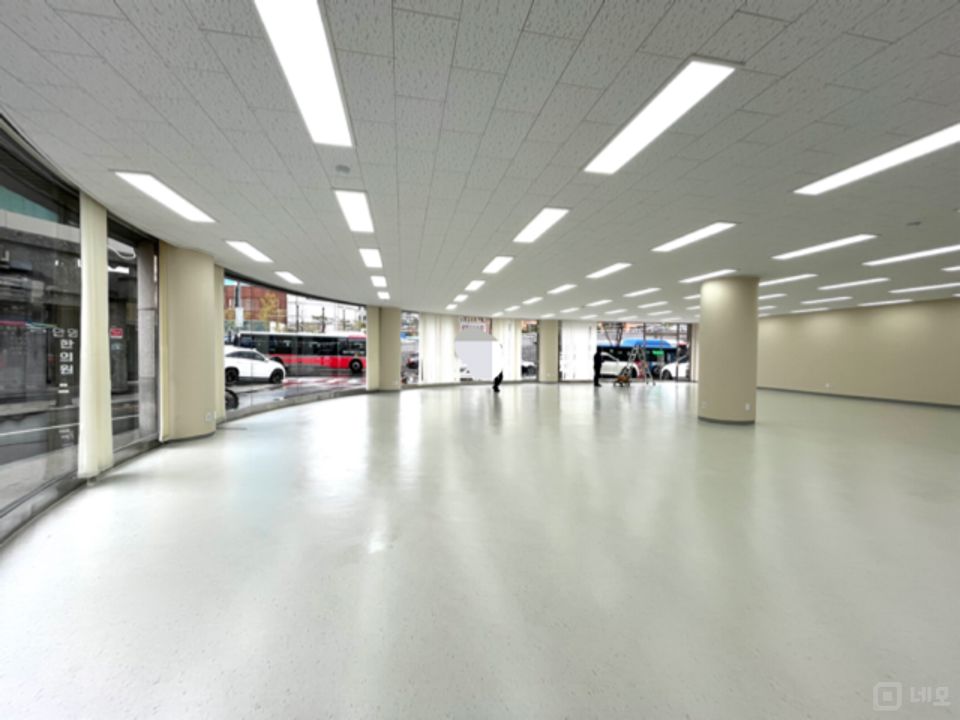 한남오거리-순천향병원-나인원 상권 흡수, 무권리 1층, 주차 5대 매물의 9번째 사진