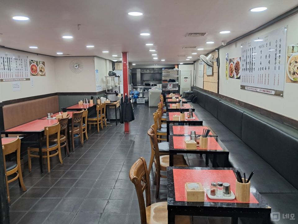 숙대입구역 역세권, 시설 완비된 남영동 1층 중식당 매물의 1번째 사진