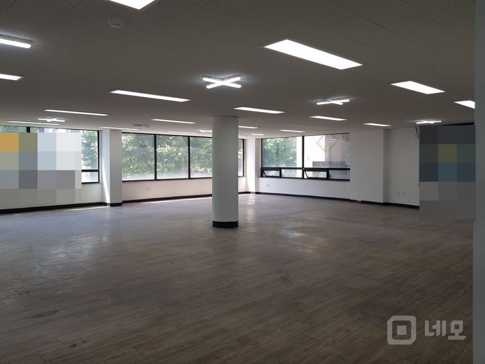 대형평수엘베유남여화장실구분햇빛잘들어옴법인사무실및대형쇼핑몰추천 매물의 14번째 사진