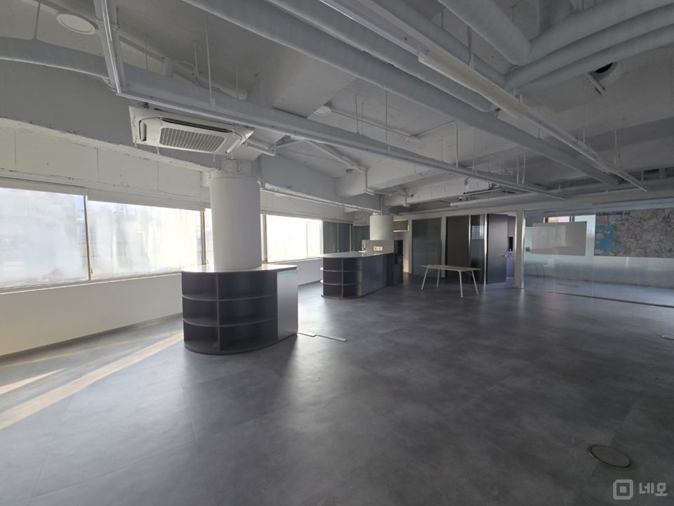 압구정로데오역 접근성 좋은 청담동 6층 공실 매물의 2번째 사진