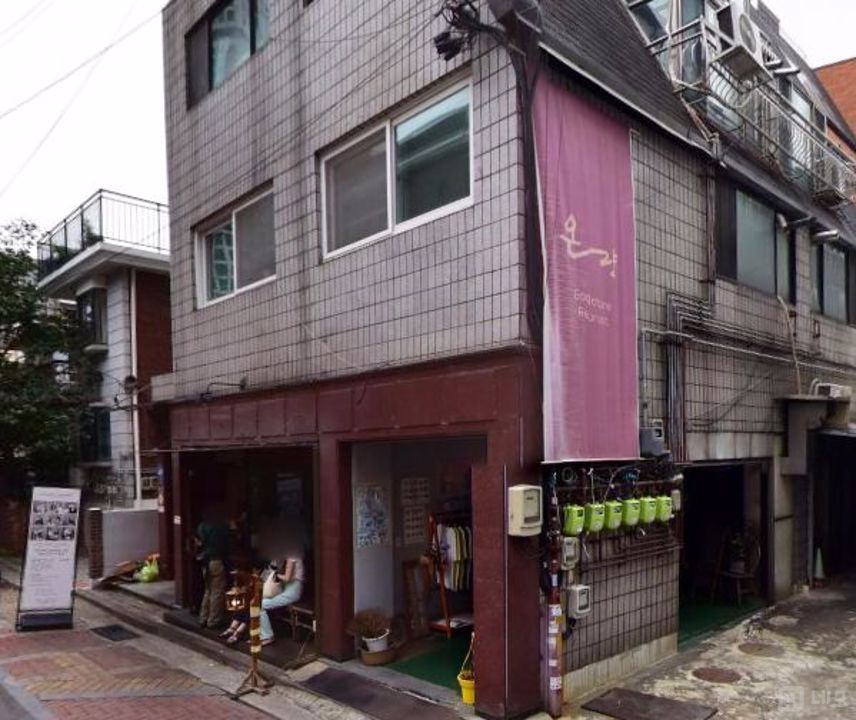 유동인구 많은 성수동1가 셀프 스튜디오 매물의 5번째 사진