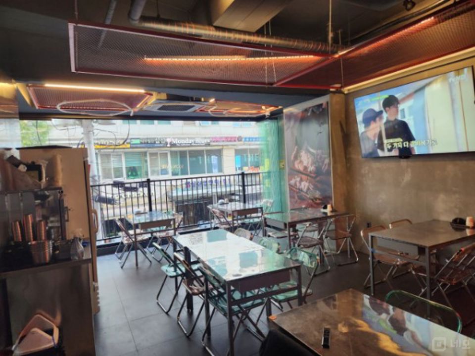강남역 초역세권 유동인구 많은 서초동 치킨집 매물의 1번째 사진