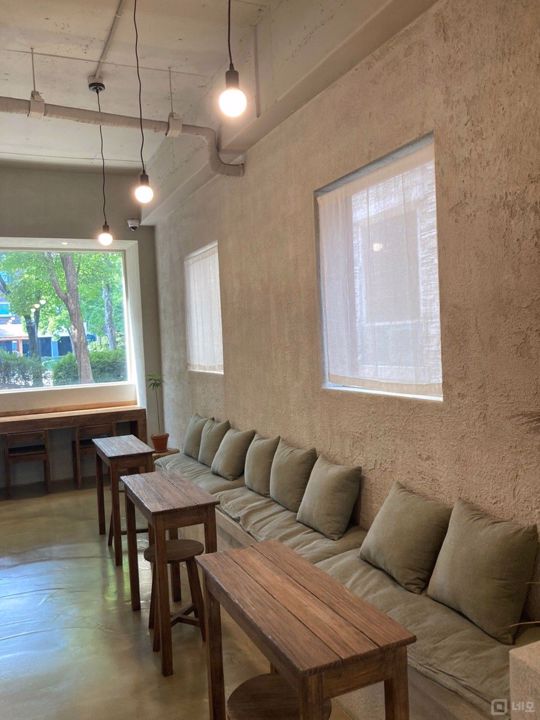 정발산동 역세권, 인테리어 및 시설 최상 카페 매물의 4번째 사진