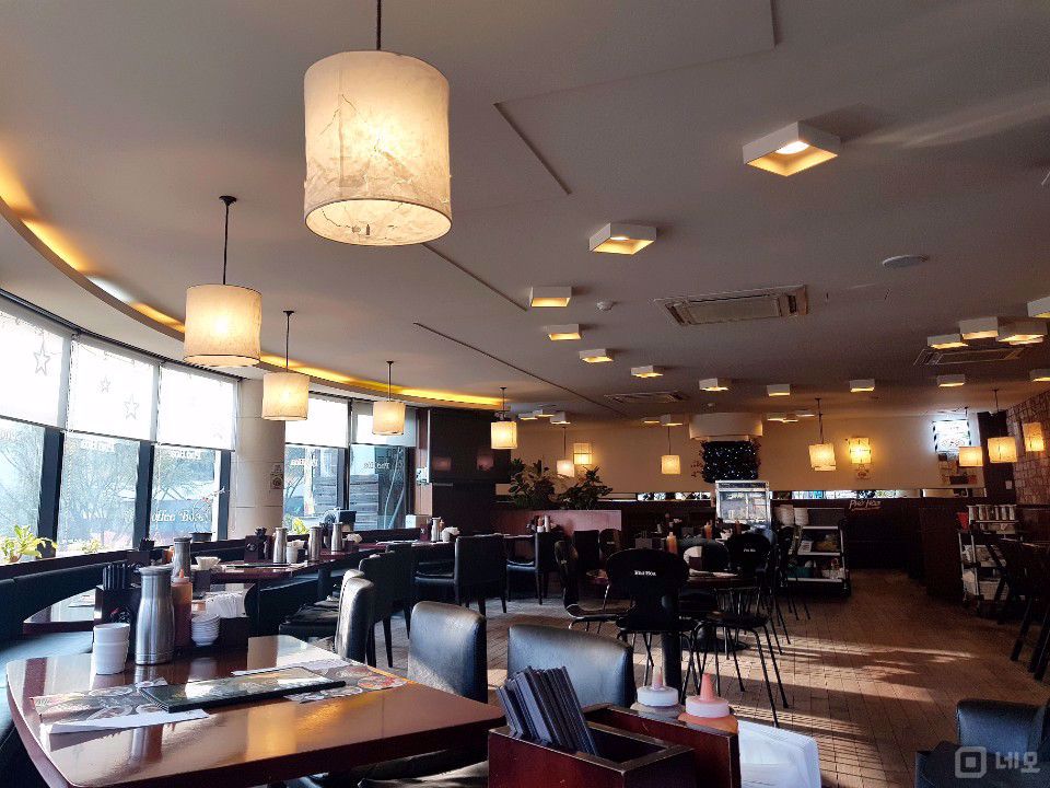 서초구에 있는 베트남 음식점 임대 매물입니다 매물의 1번째 사진