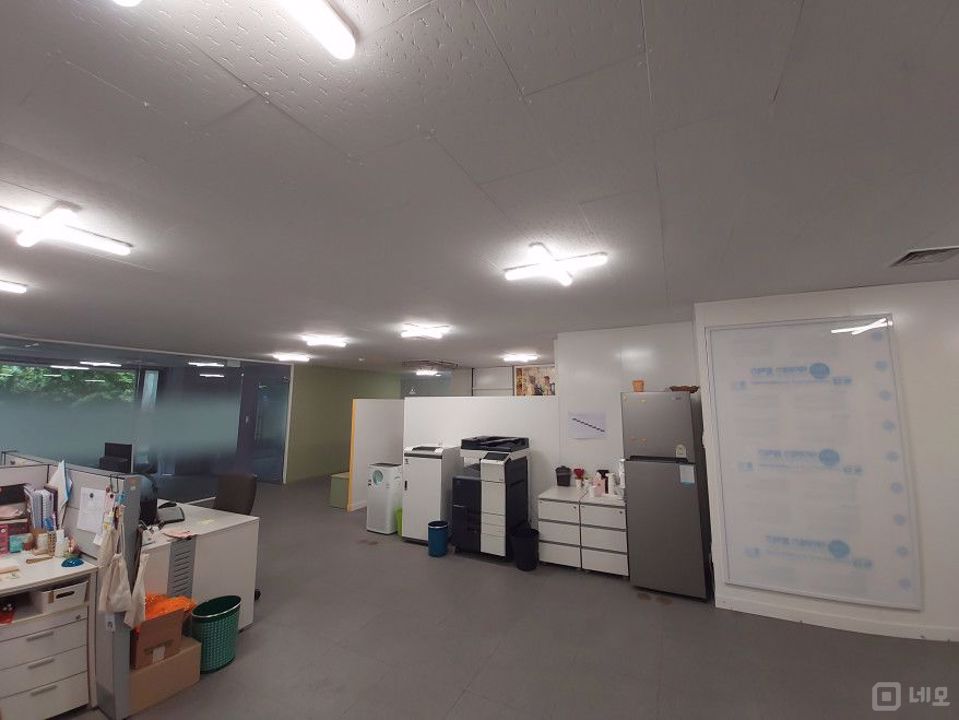 ★석촌역8번 출구에서687m! 쾌적한 사무실!★ 매물의 1번째 사진