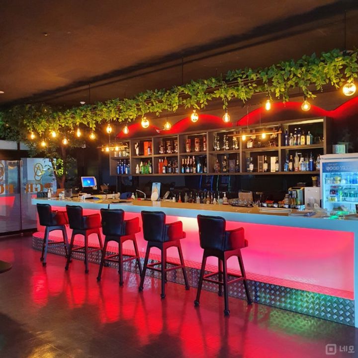 마곡동 번화가에 위치한 펍 매물의 2번째 사진