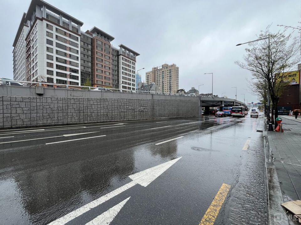 한남오거리-순천향병원-나인원 상권 흡수, 무권리 1층, 주차 5대 매물의 8번째 사진