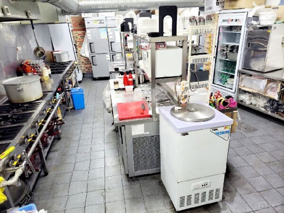구로동 그대로 운영 가능한 음식점 급매 매물의 3번째 사진