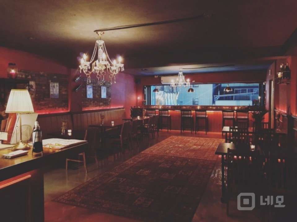 신논현 먹자라인 3층 상가 매물의 1번째 사진