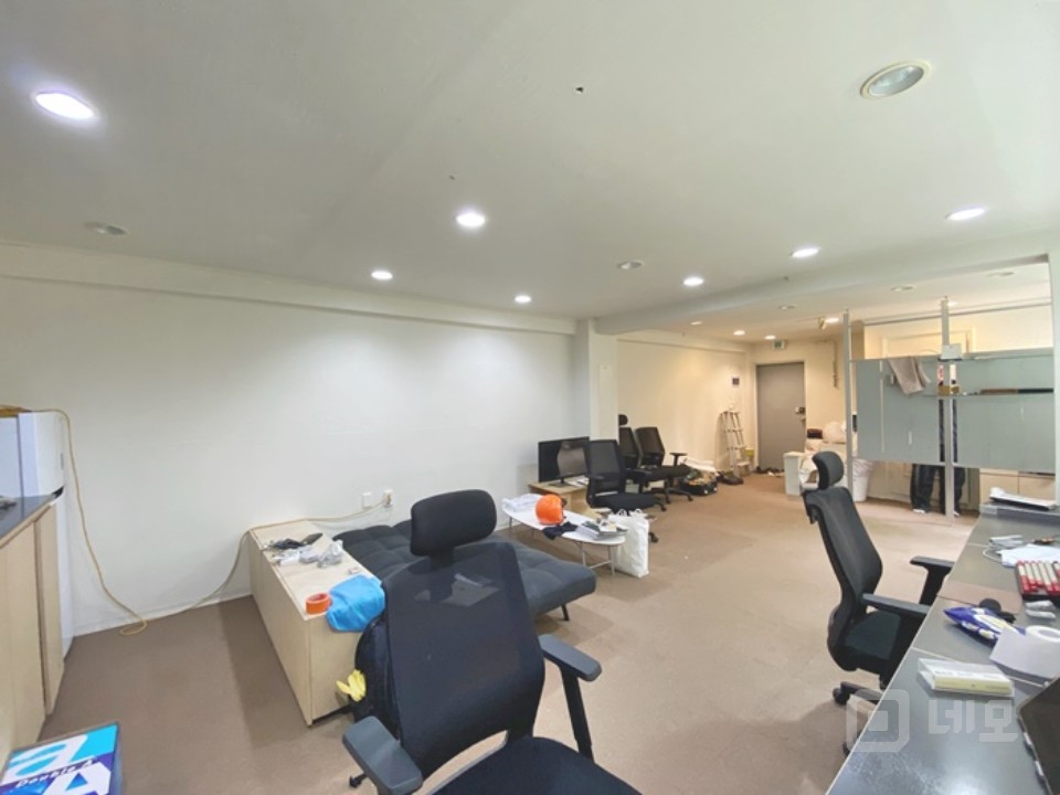 SY 성산동 대로변 건물 주차가능 가성비 최고의 사무실 매물의 7번째 사진