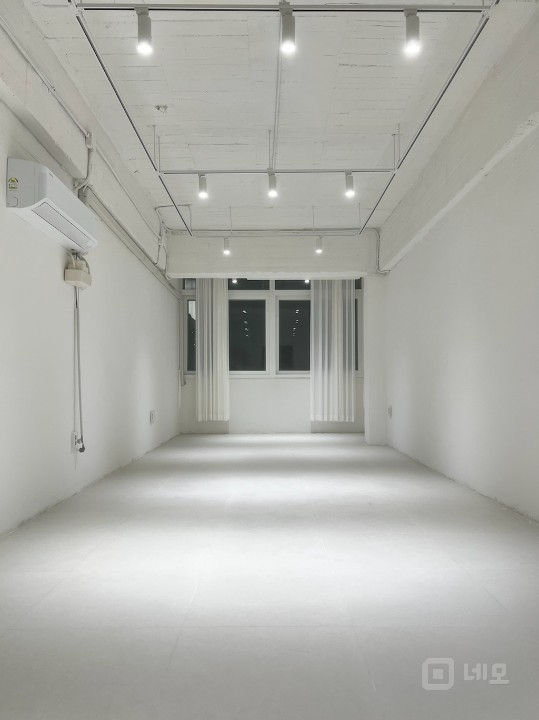 컨디션 최상의 을지로3가~4가 더블역세권 사무실 매물의 1번째 사진