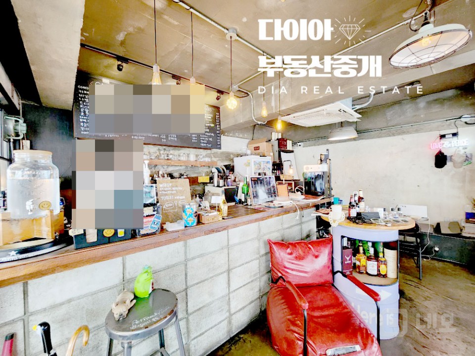 DIA 맛집 즐비한거리 아주 약간의 권리로 자리 잡으세요 매물의 3번째 사진