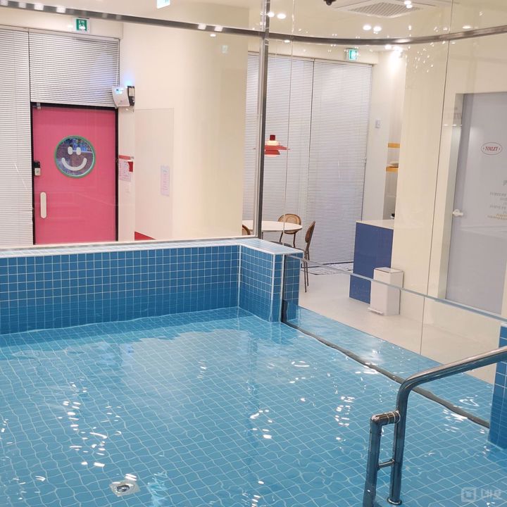 양주시 고읍동, 깔끔한 시설, 인테리어 완비된 1층 키즈풀카페 매물의 2번째 사진