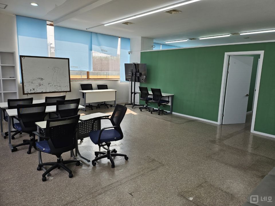 깔끔한시설, 접근성 좋은 천호동 사무실 매물의 3번째 사진