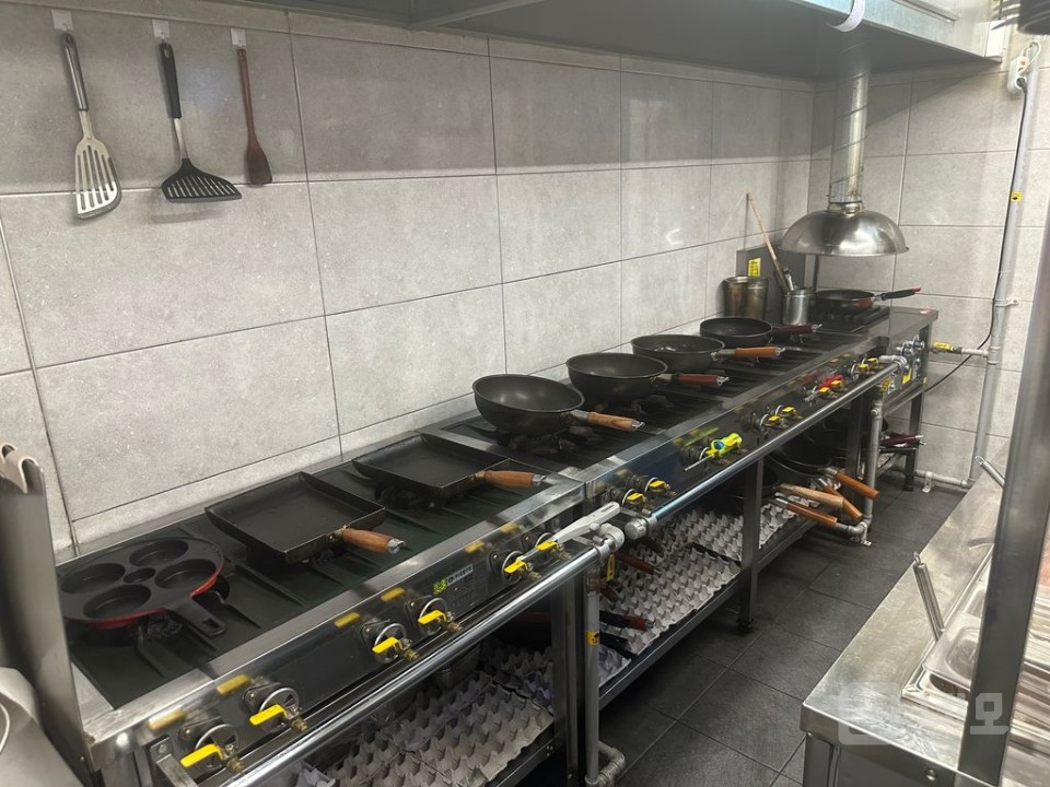 한식전문점입니다! 저렴하게 내놓습니다! 매물의 3번째 사진