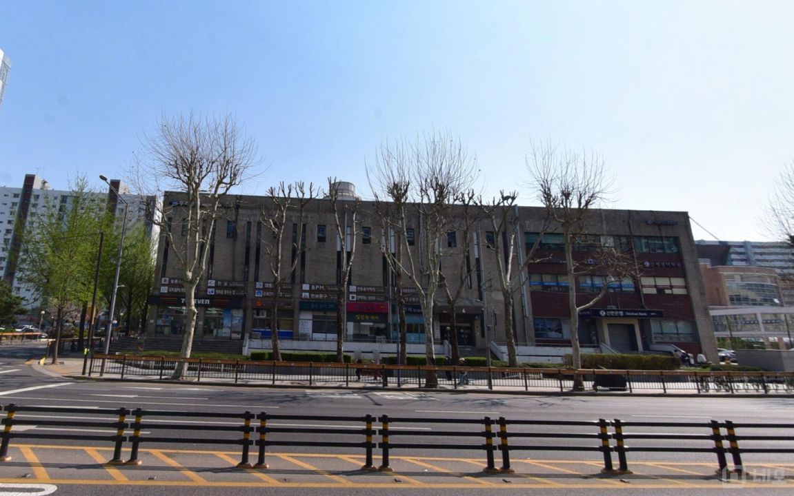 대치동 학여울역 역세권, 바로 옆 가게와 터서 사용도 가능한 정육점 매물의 5번째 사진