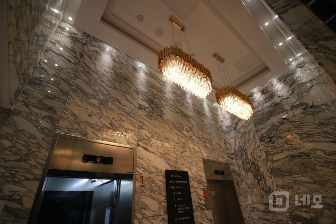 신림역 넓은 사무실 좋습니다.  매물의 1번째 사진