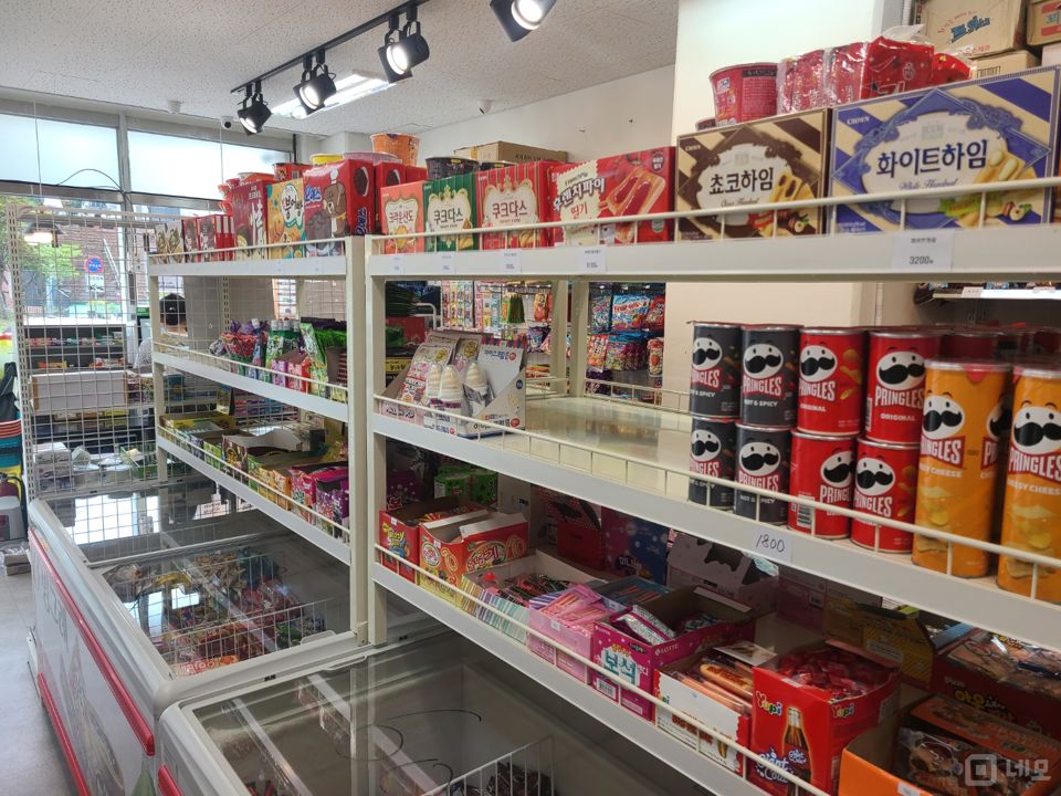 편의점 무인가게 아파트 단지 1층 입구 무권리 상가점포입니다 매물의 6번째 사진