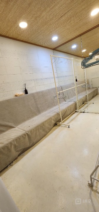 무권리~!! 서교동4M 초고천장 프라이빗 스튜디오 매물의 18번째 사진