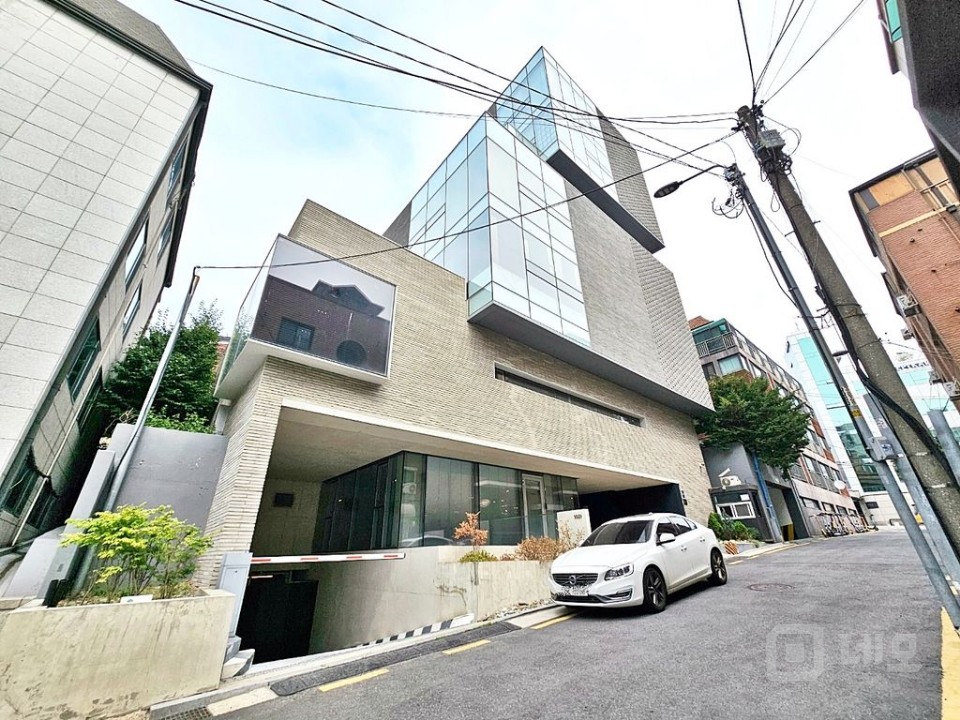 ●입 벌어지는 컨디션, 사옥 느낌 충만● 매물의 2번째 사진
