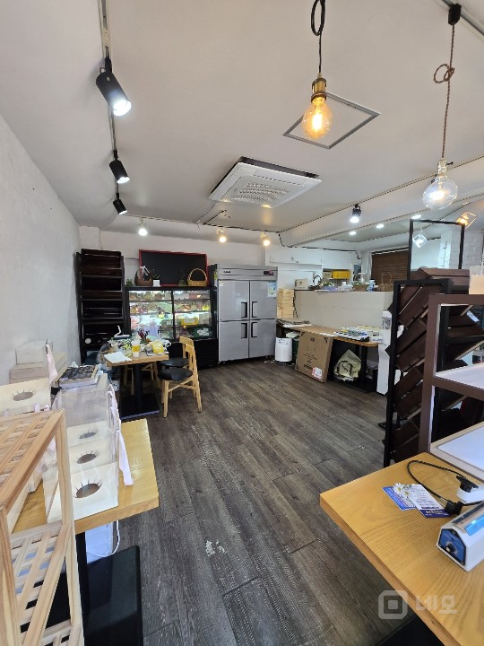 문정역  상권좋은 위치의 코너 매물의 2번째 사진