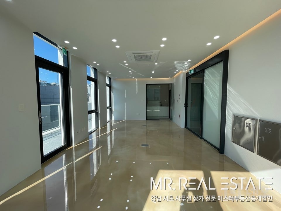 선정릉역2분.신축ACE.단독사옥.통임대.사진有 매물의 4번째 사진