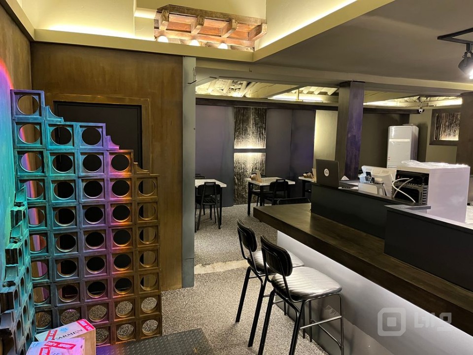 100년된 목조주택을 개조한 다이닝 주점 매물의 3번째 사진