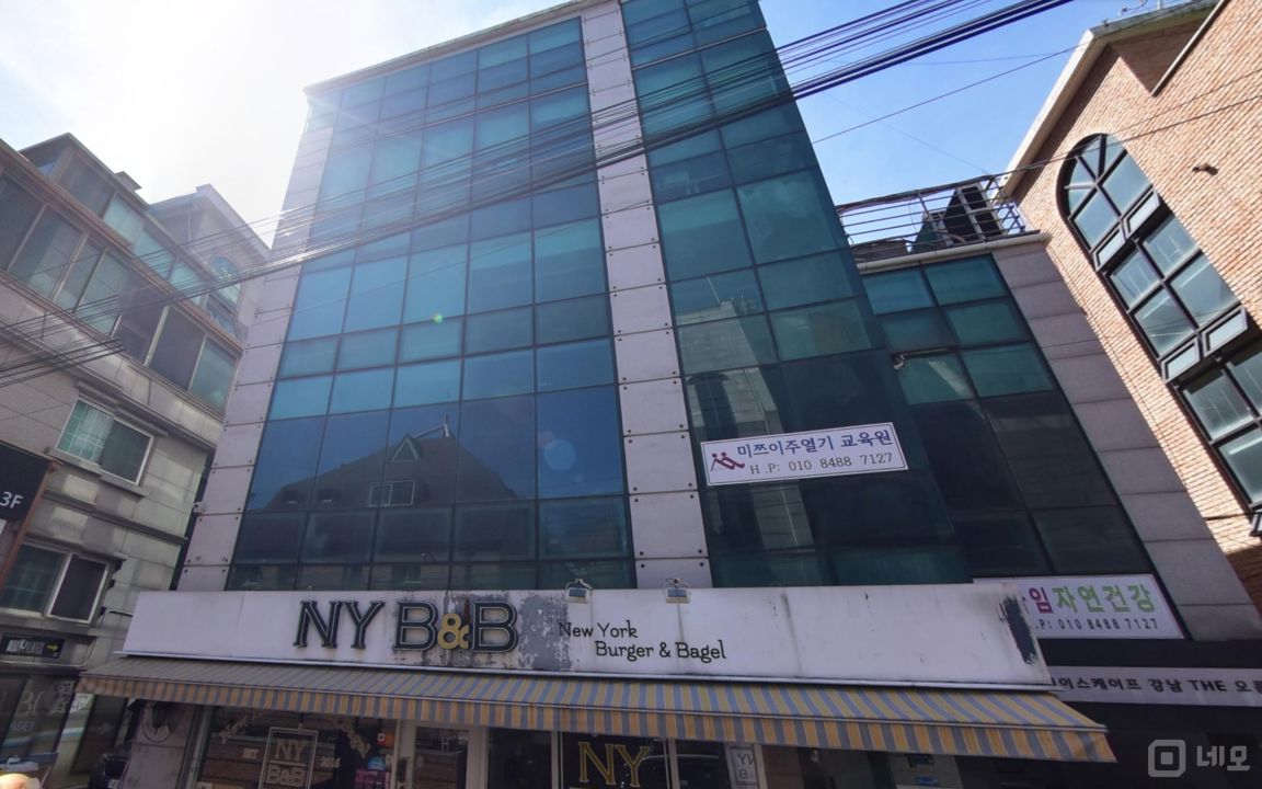 역삼동 강남역 역세권, 시설, 인테리어 완비, 매출 상승 중인 피부미용샵 매물의 7번째 사진