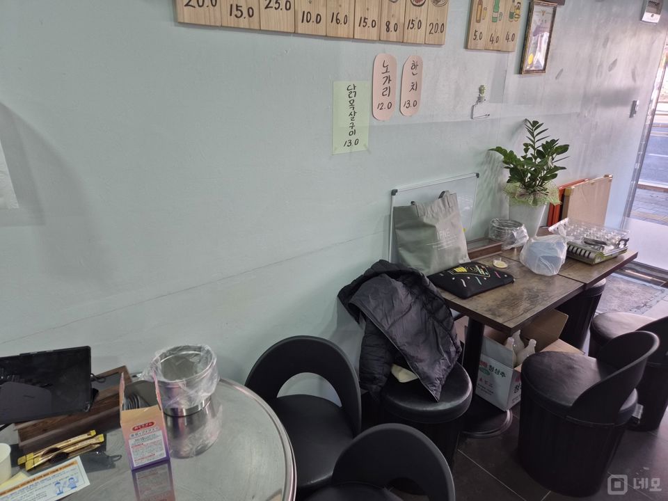 전농동 대로변에 위치한 실내포차 매물의 4번째 사진