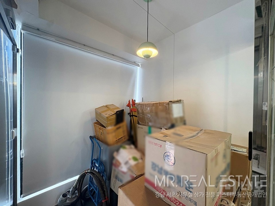 도산대로 이면 가성비ACE사무실 엘베有 단독출입문O 매물의 14번째 사진