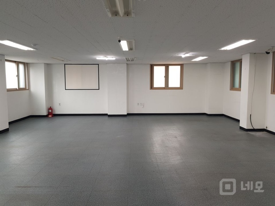평수대비월세파격매물내부화장실통베란다엘베유주차편리법인및쇼핑몰완전강추빨리오셈 매물의 1번째 사진