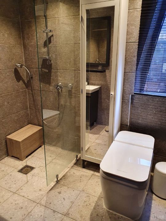 논현동 여성 전용 화장실로 되어 있는 6,7층 임대 사무실 매물의 8번째 사진