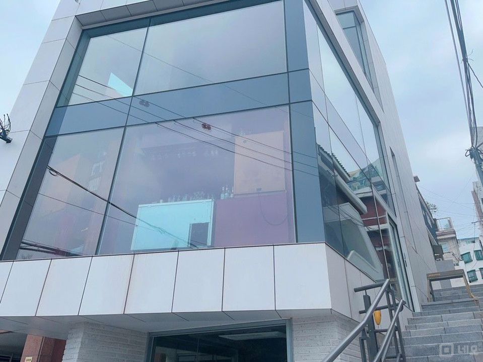 용산동2가 모던한 인테리어 완비, 남산뷰 바 매물의 5번째 사진