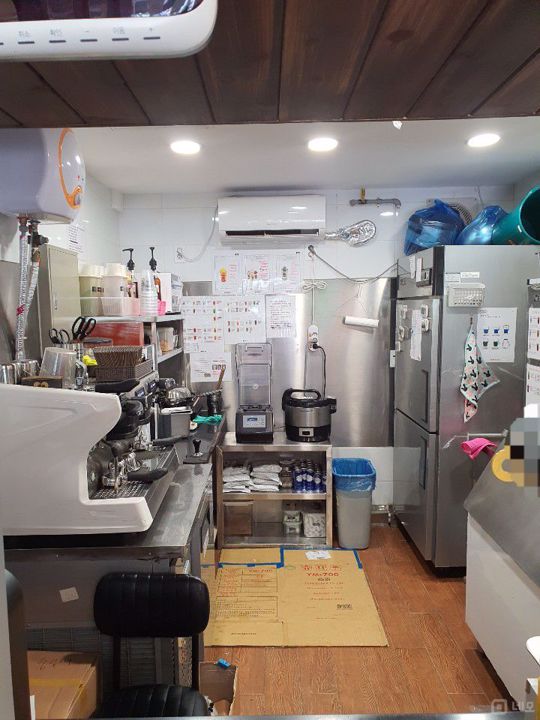 숭실대역 인근에 위치한 상가 매물의 2번째 사진