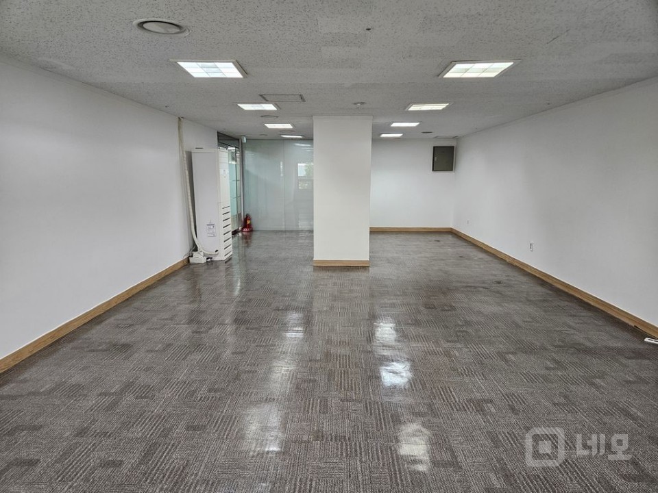 광화문역1분거리의 전망좋고 교통이 편리한 사무실 매물의 3번째 사진