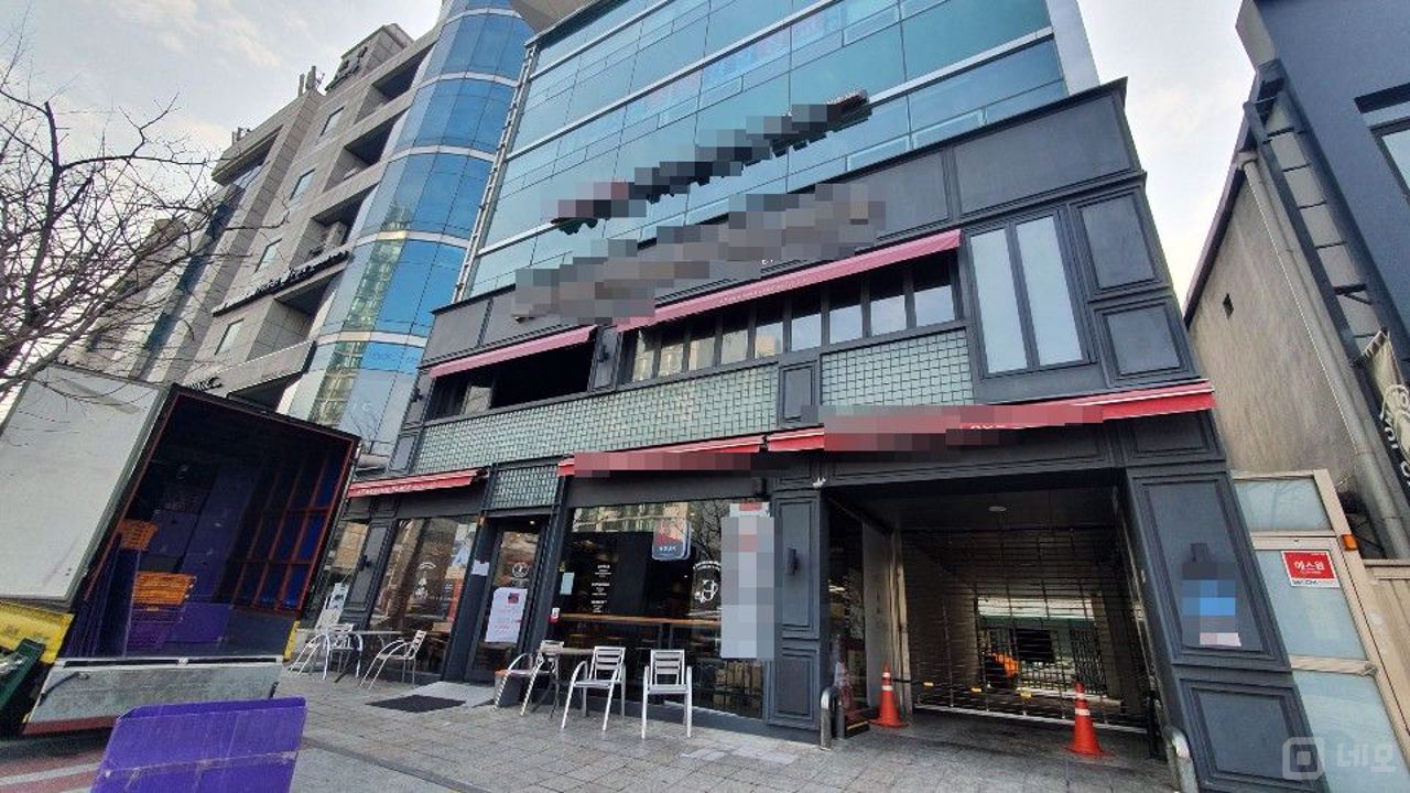 유명 프랜차이즈 커피숍 양도양수 매물의 7번째 사진