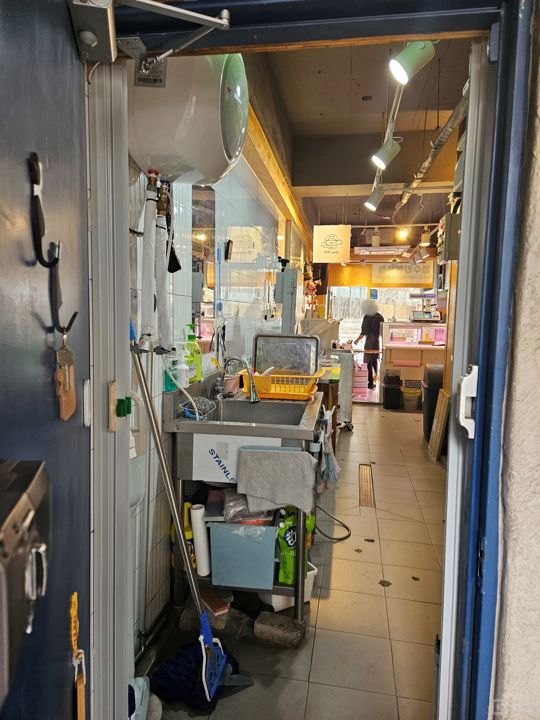 일산서구 일산동, 거주민 유동인구 많은 대로변 정육점 매물의 7번째 사진
