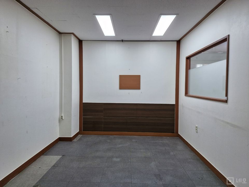 하이베라스 사무실 매매 매물의 2번째 사진