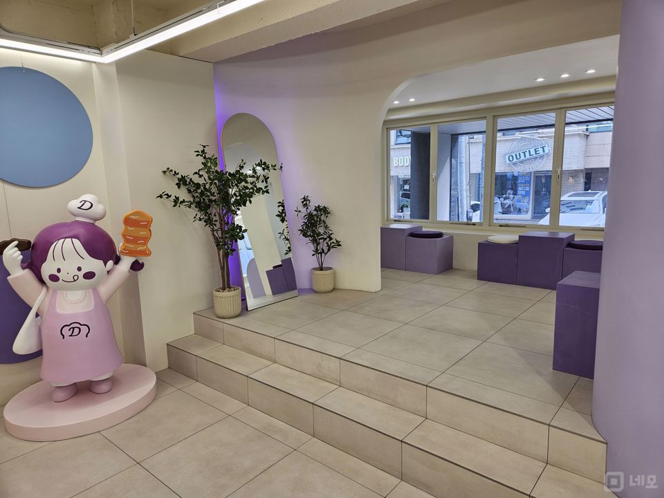 단골 손님 많은 신사동 디저트 카페 매물의 2번째 사진