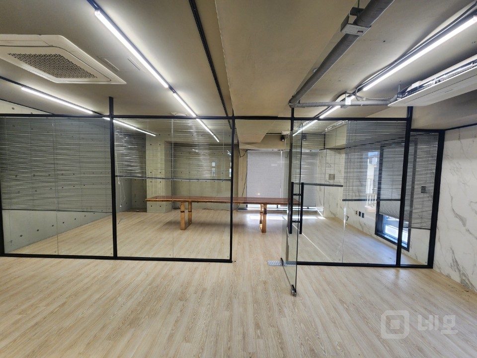 중형평수 사무실 매물의 7번째 사진