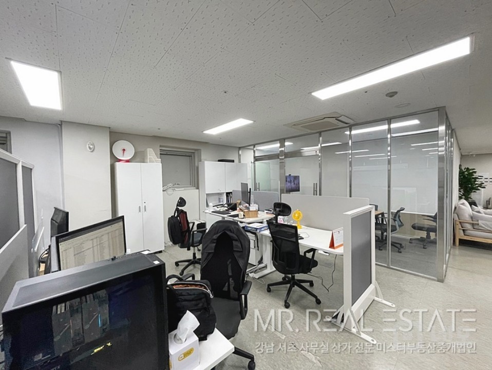 실사진 강남역인근 무권리 주차2대 우성아파트사거리 매물의 11번째 사진