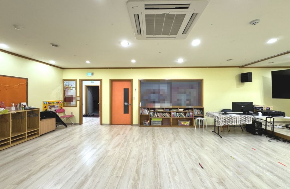 교대역 핫라인 1층 무권리 다용도 상가 매물의 6번째 사진