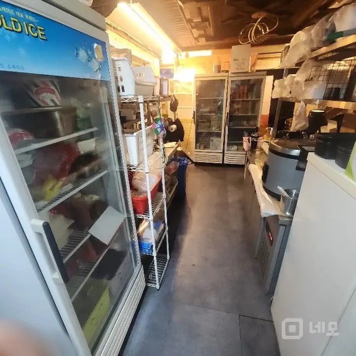 단독주택을 2,3층으로 개량한 고기및 일반식당 매물의 9번째 사진