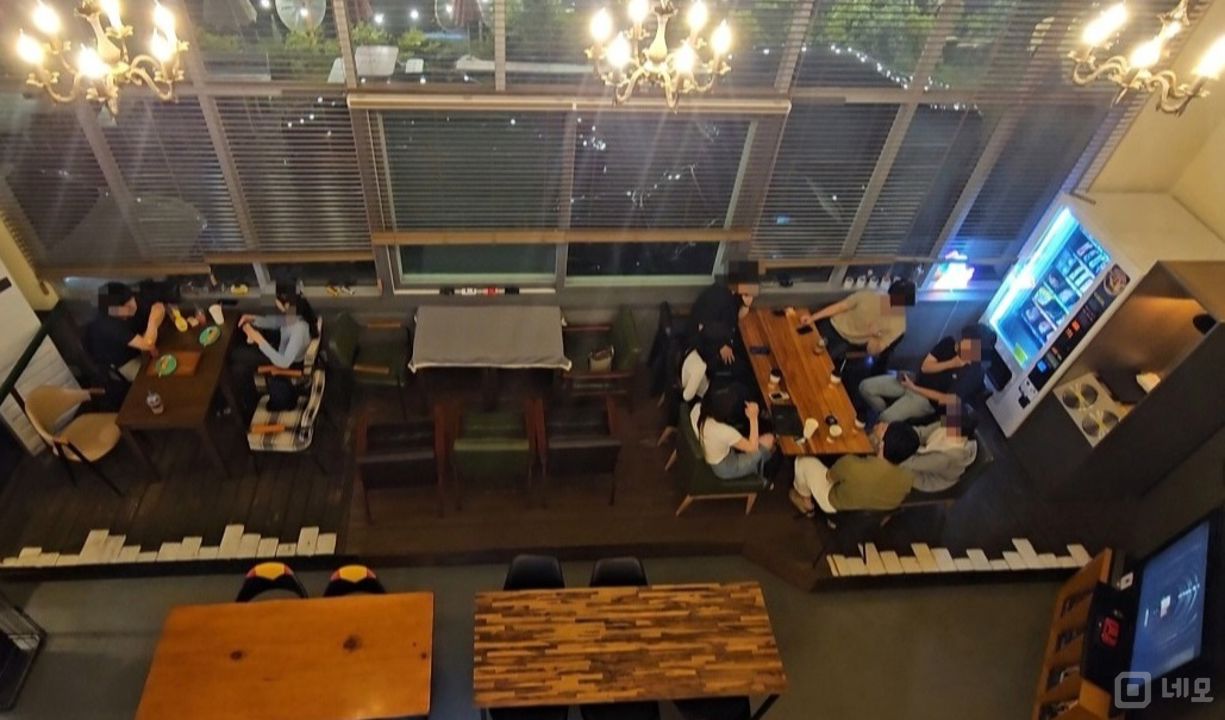 시우리 정상에 위치한 월문리 독채 건물 카페 매물의 3번째 사진