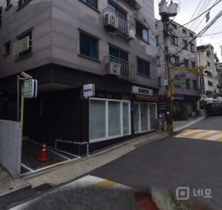 상봉동 깔끔한 통유리 노출좋은 무권리 1층상가 (실13평) 매물의 7번째 사진