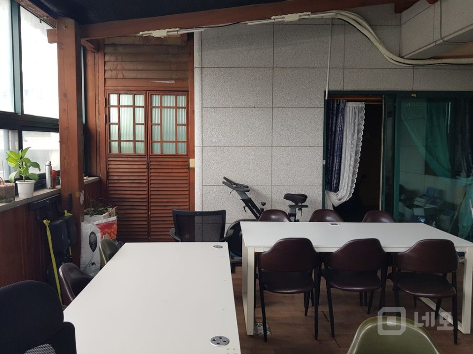 중랑구평수대비제일저렴내부칸막이엘베유통베란다법인및쇼핑몰사무실완전강추 매물의 14번째 사진