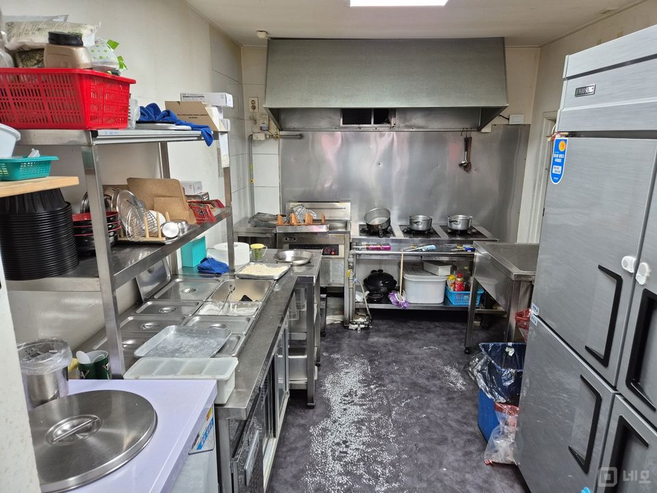 북가좌동 전수양도 가능한 돈카츠 전문점 매물의 1번째 사진