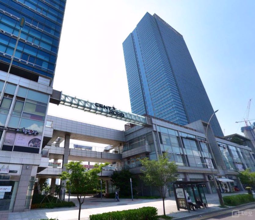 국제업무지구역 역세권, 전경 예쁜 송도동 공실 사무실 매물의 5번째 사진